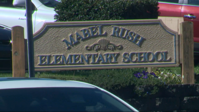 <p>Mabel Rush Elementary School in Newberg</p>