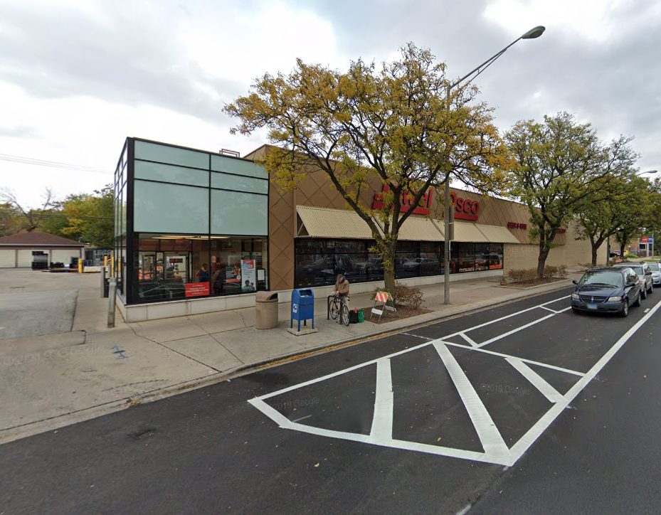 The Jewel Osco supermarket in Chicago where a Black woman was racially attacked