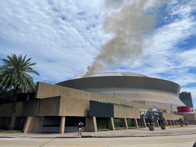 SUPERDOME-INCENDIO