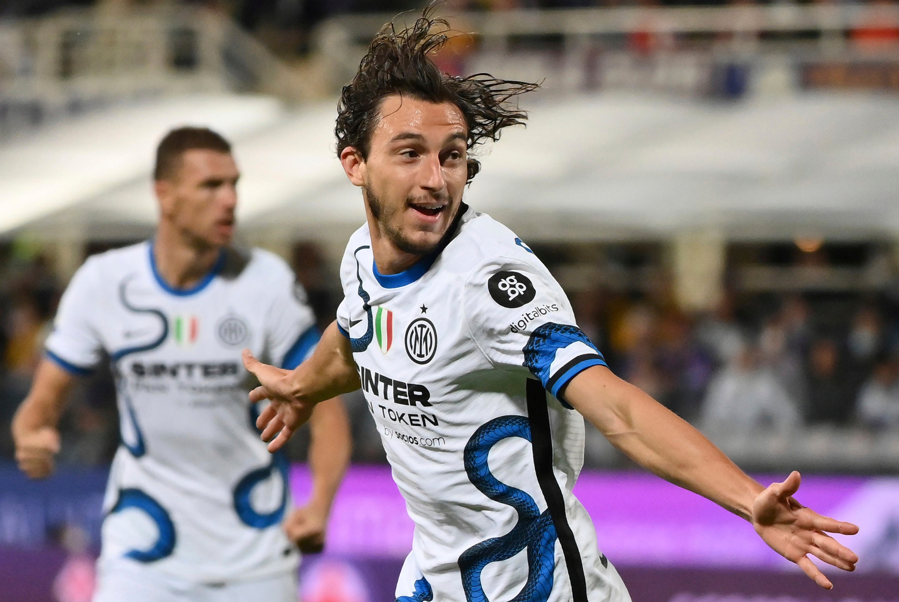 Matteo Darmian scored as Inter returned to the top of Serie A (Alfredo Falcone/AP)