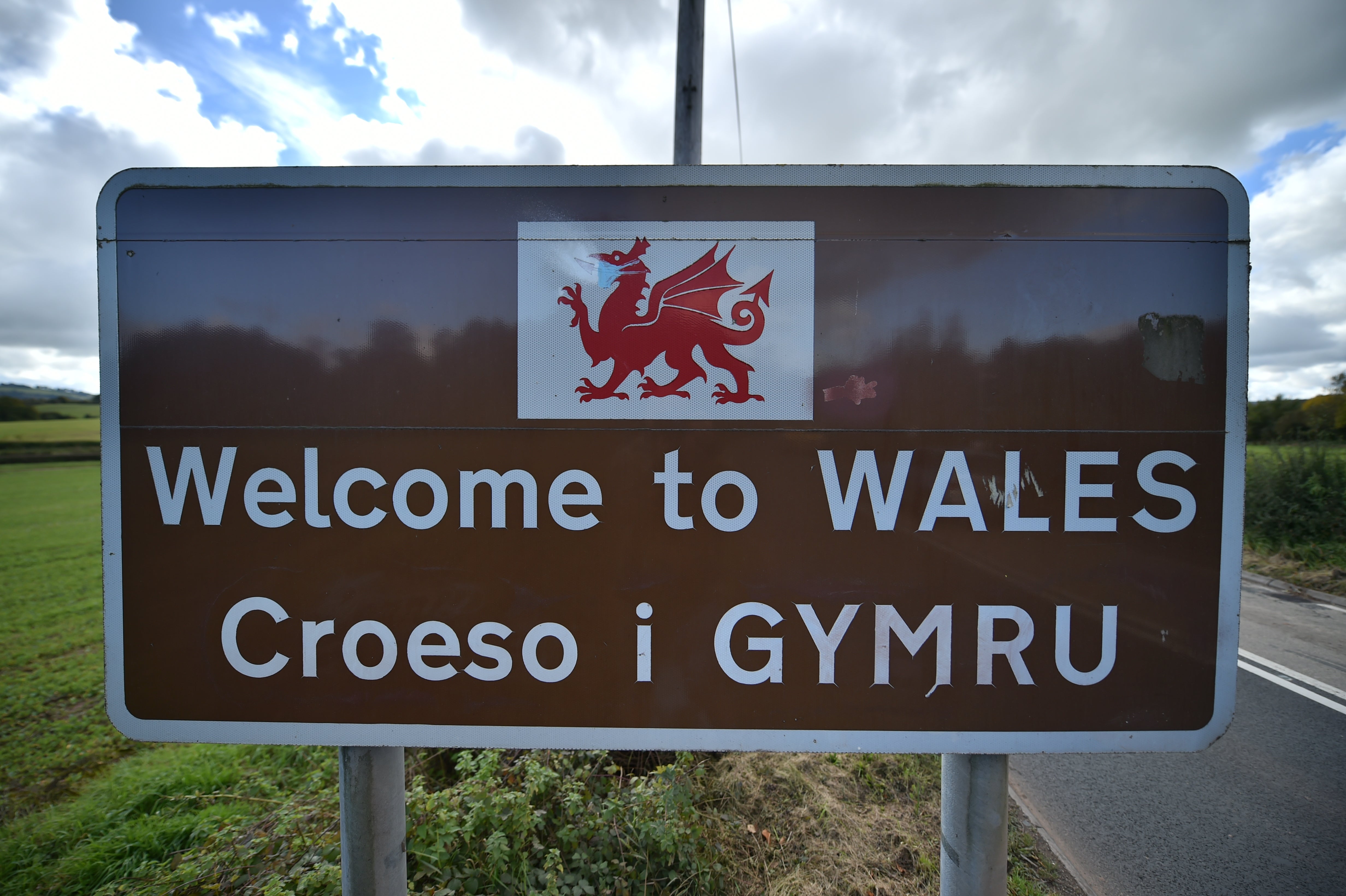 HSBC branch staff in Wales are being given the opportunity to learn or brush up on their Welsh language skills (Ben Birchall/PA)