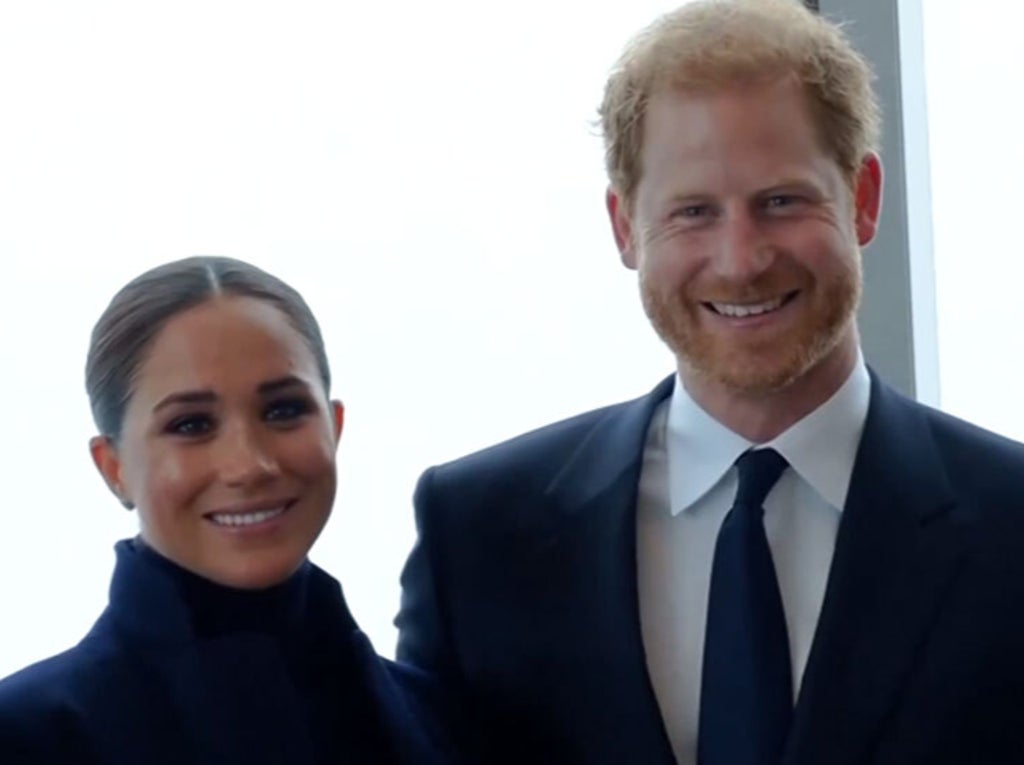 Prince Harry and Meghan visit New York’s One World Observatory for vaccine event