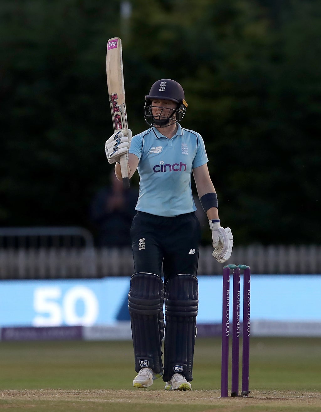 Heather Knight century leads England to victory over New Zealand at Derby