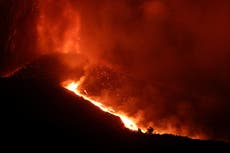 La Palma volcano: Firefighters retreat and evacuations spread as explosions intensify