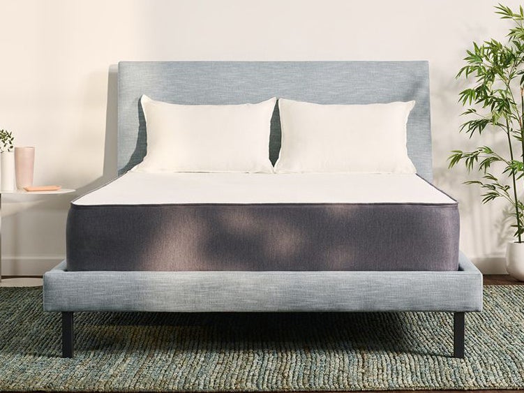 casper-hybrid-mattress-bed.jpeg