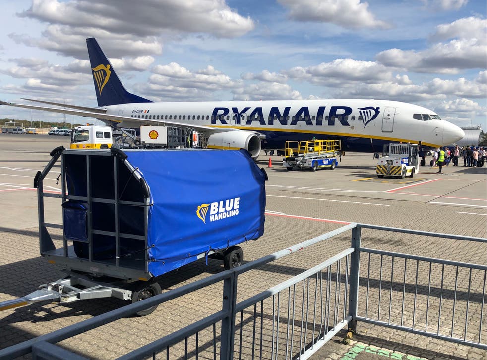 <p>€10 or less from Rome: a Ryanair plane at London Stansted airport     </p>