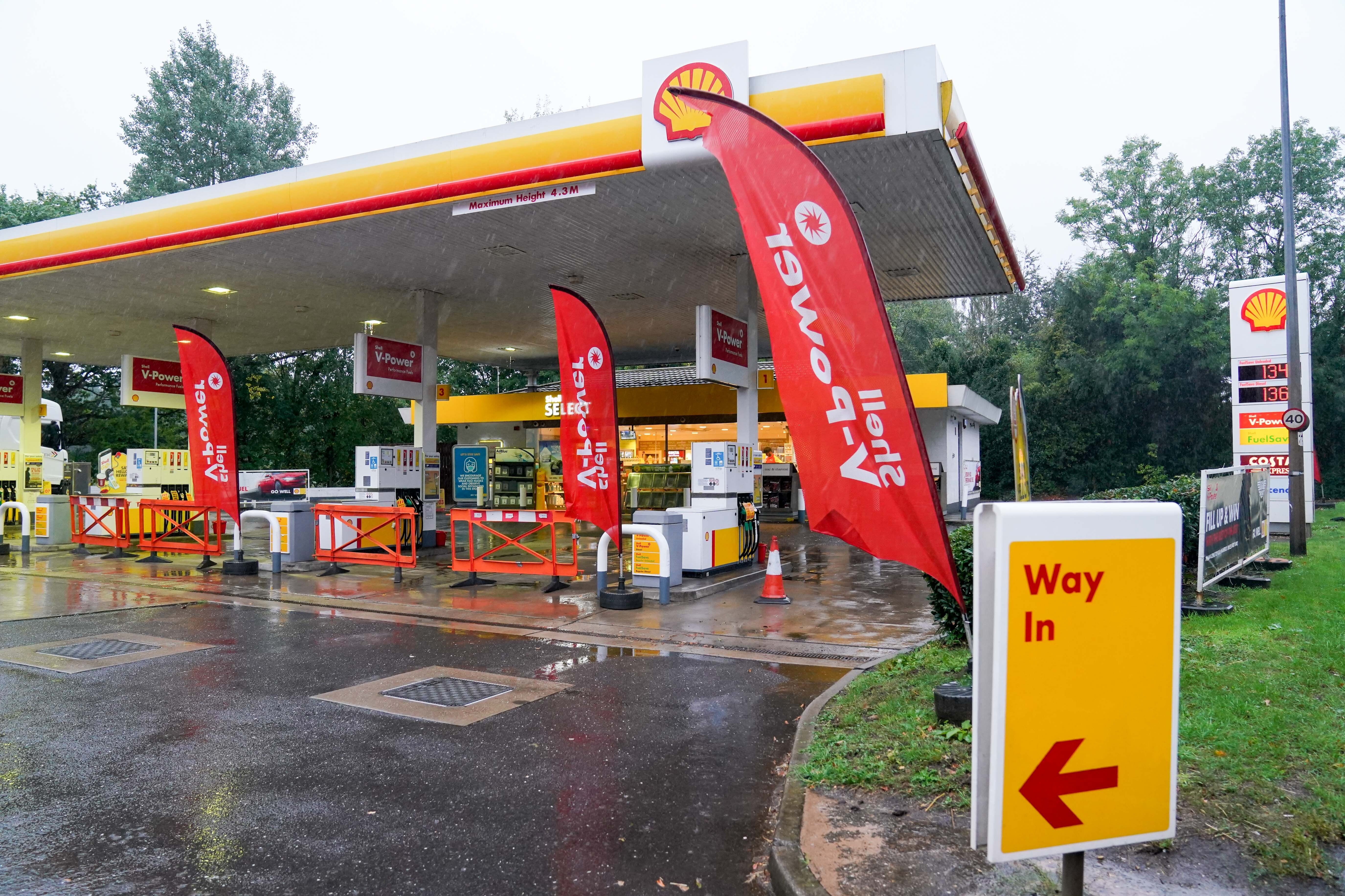 Fuel pumps are out of use at a deserted Shell petrol station forecourt in Warwick (Jacob King/PA)