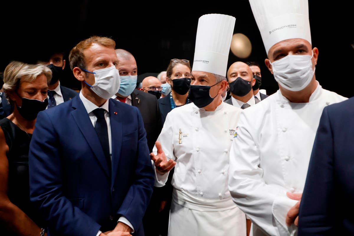 Egg thrown at French President Macron during food trade fair