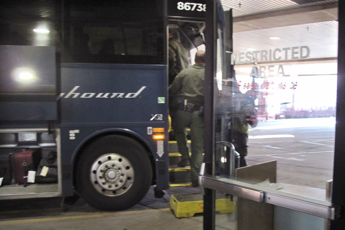 Greyhound Lines settles lawsuit over immigration sweeps