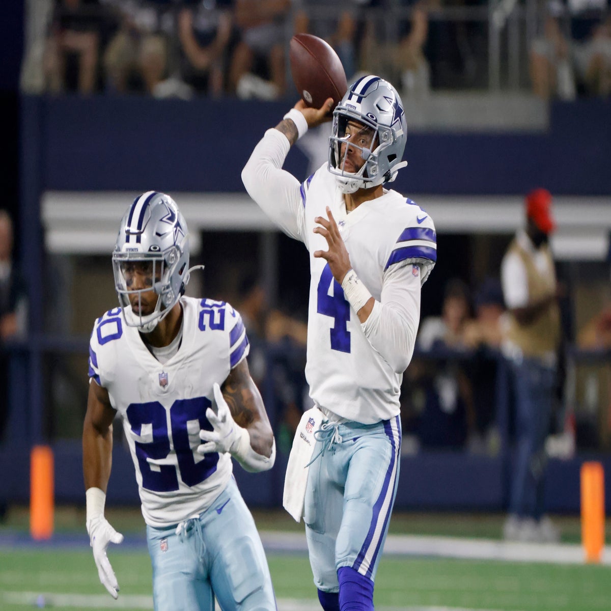 Dak Prescott, Dallas Cowboys dominate Philadelphia Eagles on Monday Night  Football, 41-21 