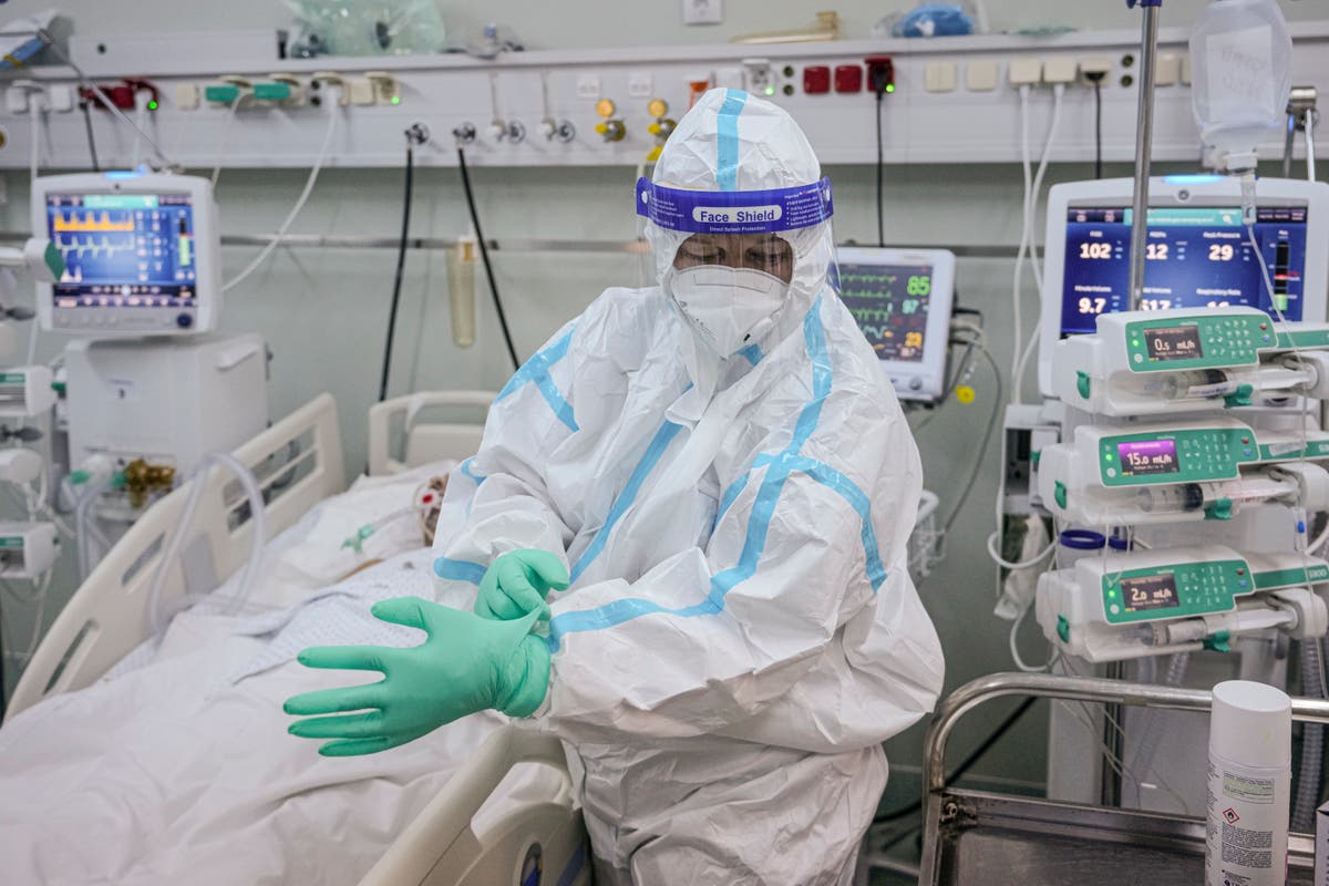 Two Europes: Low vaccine rates in east overwhelm ICUs