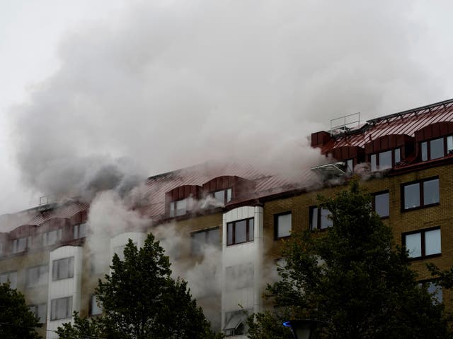 <p>Block in central district of Annedal burned from early morning </p>