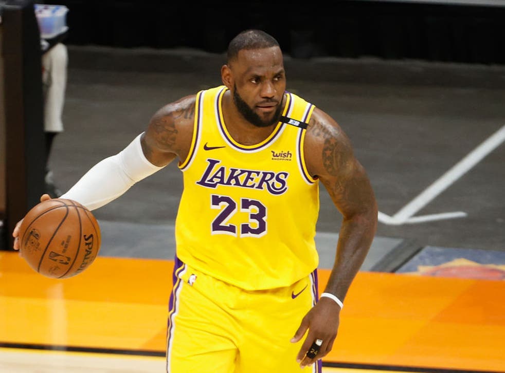 <p>LeBron believes he could have made it in the NFL</p>