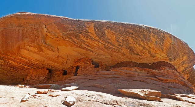 Antiguos graneros, parte de las ruinas de House on Fire en el South Fork de Mule Canyon en el Monumento Nacional Bears Ears