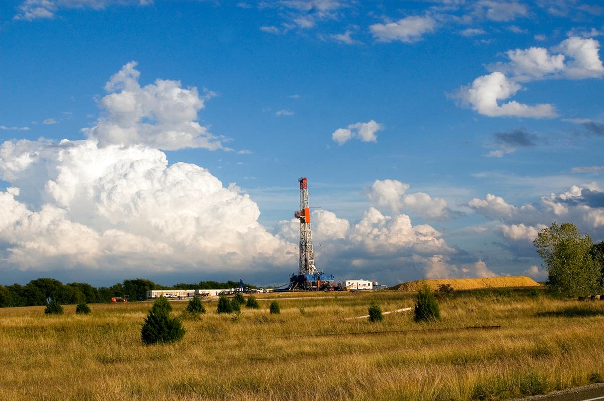 Texas halts new permits for fracking process after multiple earthquakes