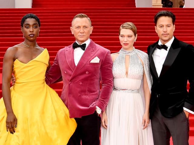 <p>Lashana Lynch, Daniel Craig, Léa Seydoux, and Cary Joji Fukunga at the world premiere of ‘No Time To Die’ at the Royal Albert Hall on 28 September 2021</p>