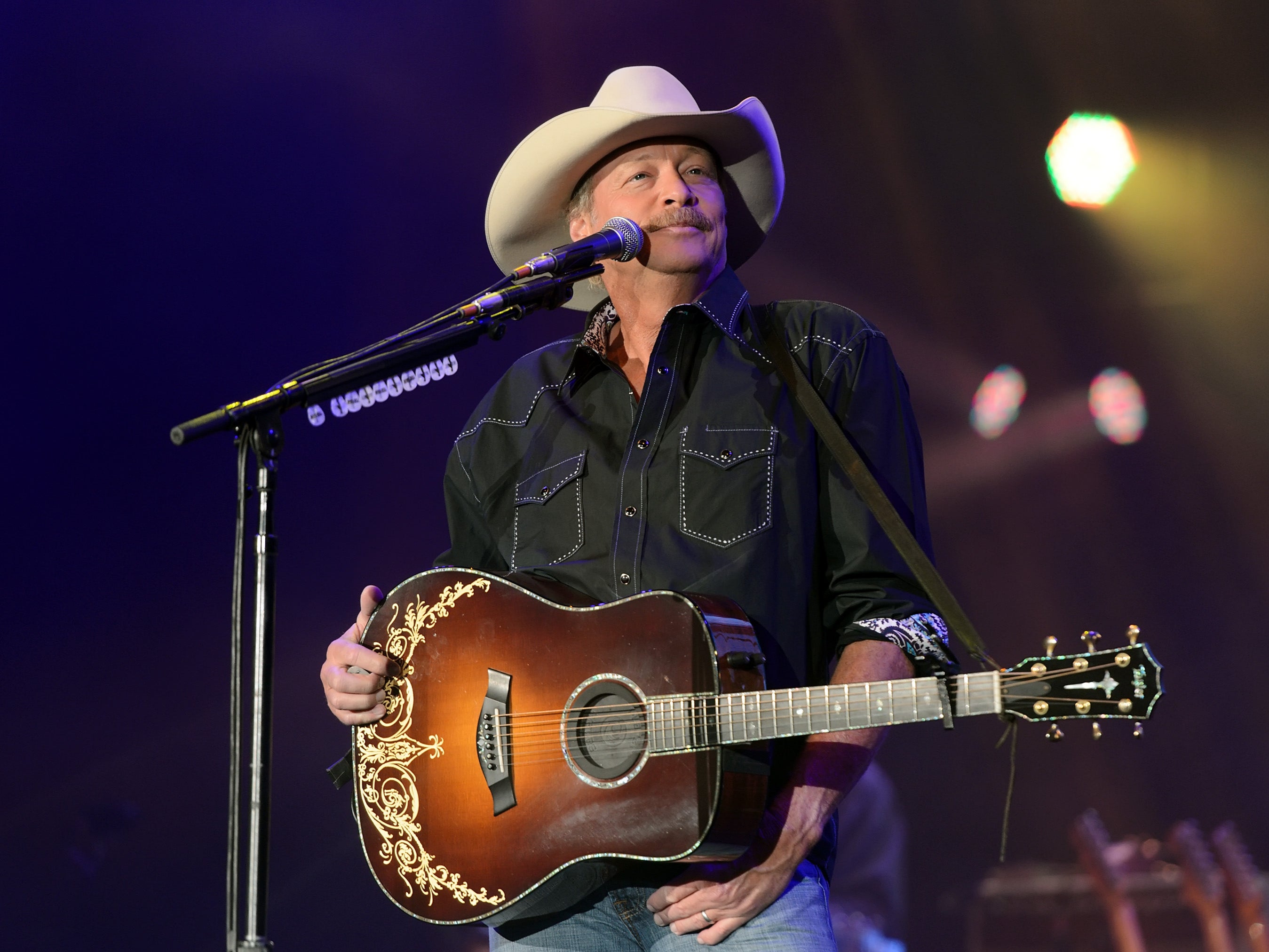 Alan Jackson health: What we know about star's condition, CMT disease