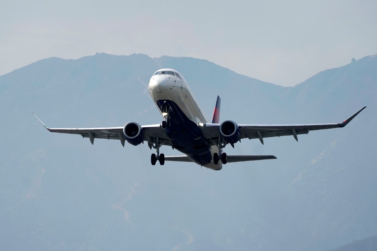 Feds aim to reduce lines of planes waiting to take off