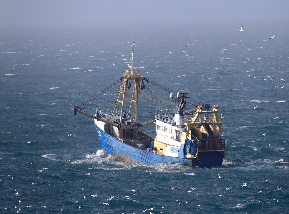 French trawlers threaten to block Channel ports over post-Brexit fishing row | The Independent