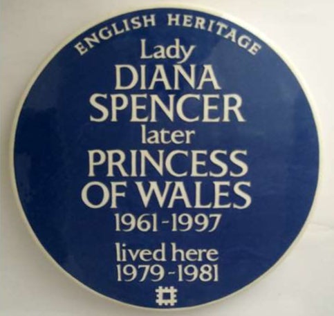 English Heritage blue plaque outside Diana’s former London flat