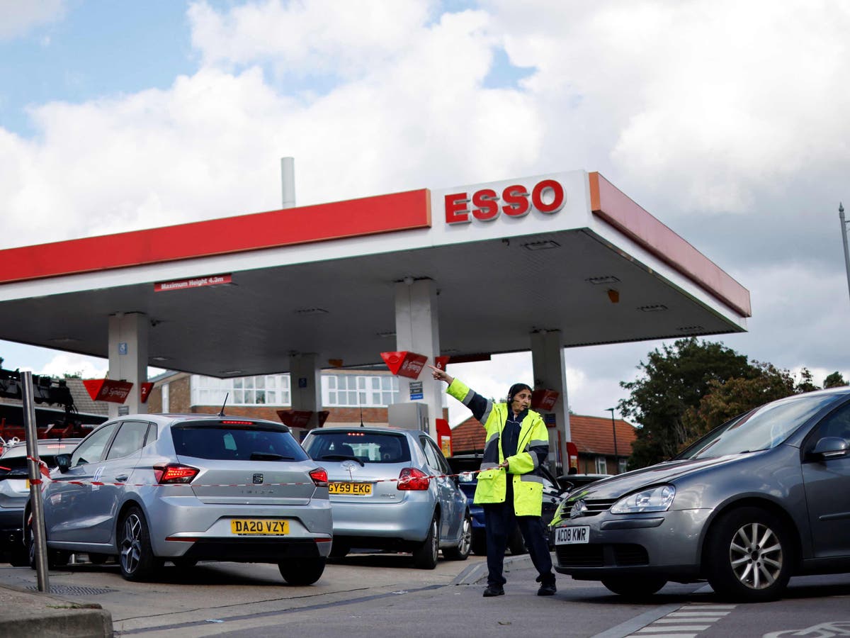 Fuel shortages: Petrol station staff receiving ‘high level of abuse’ despite signs crisis easing