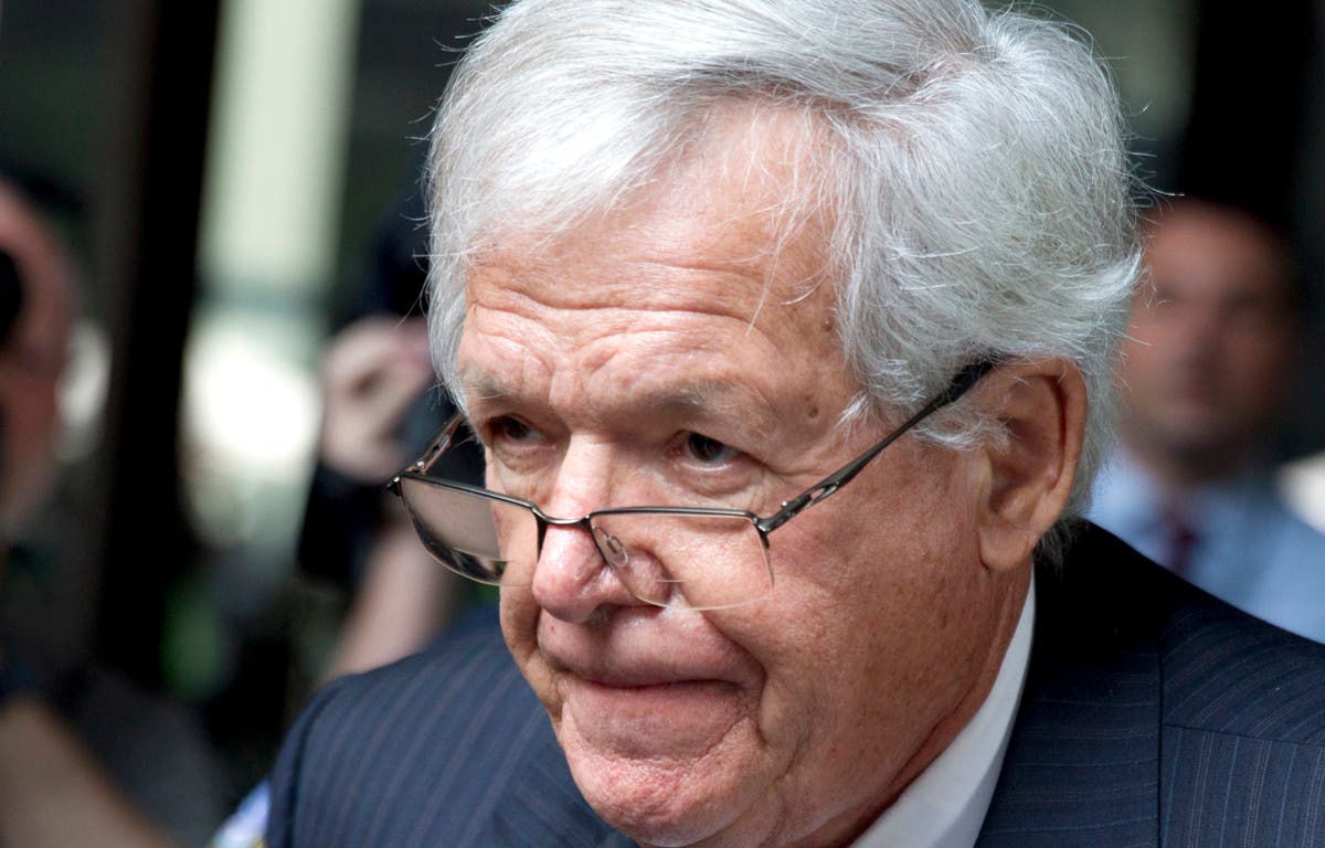 Hastert settlement with accuser finalized; no details public