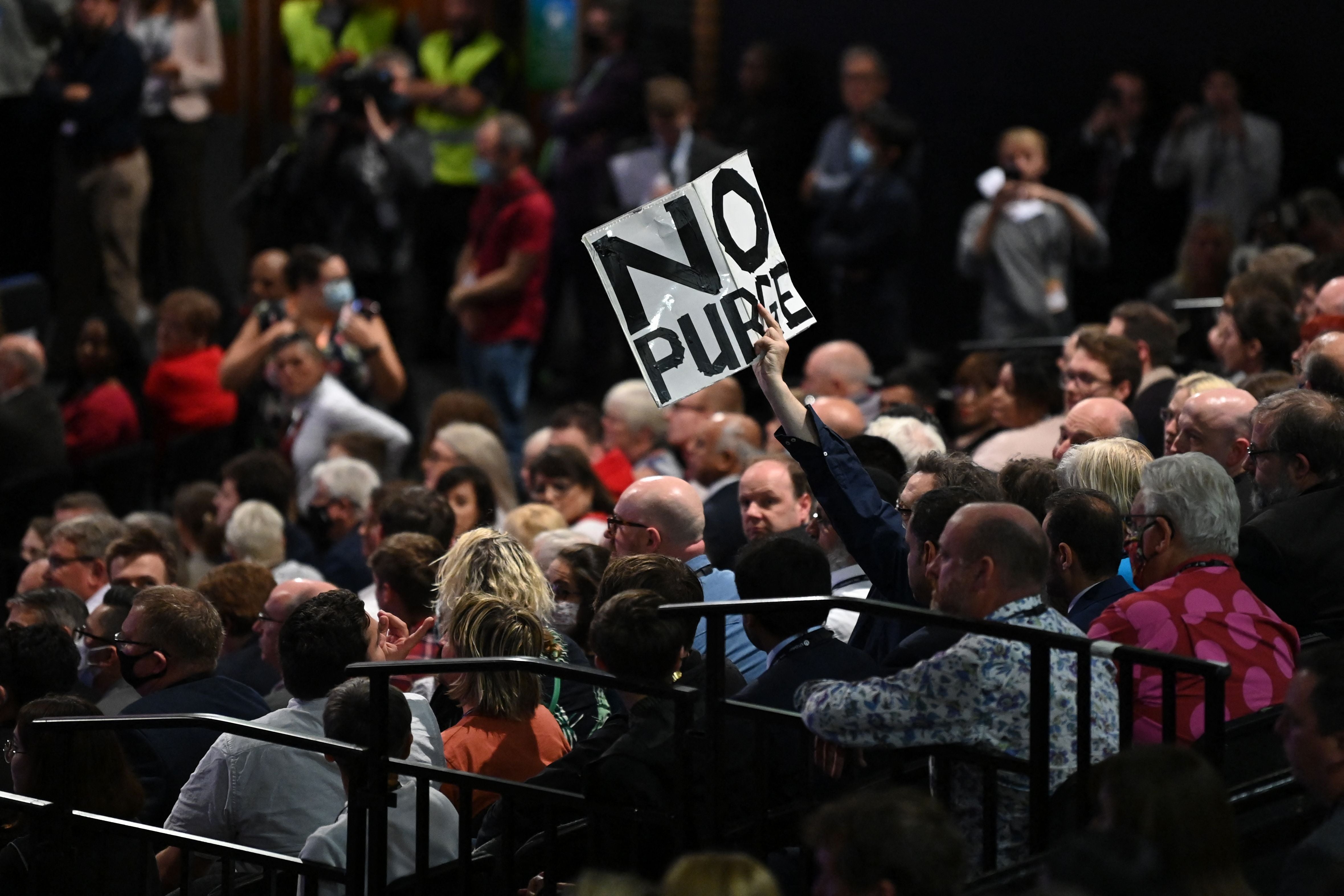 ‘No Purge’: Hecklers from the party’s left wing interrupt Starmer’s speech