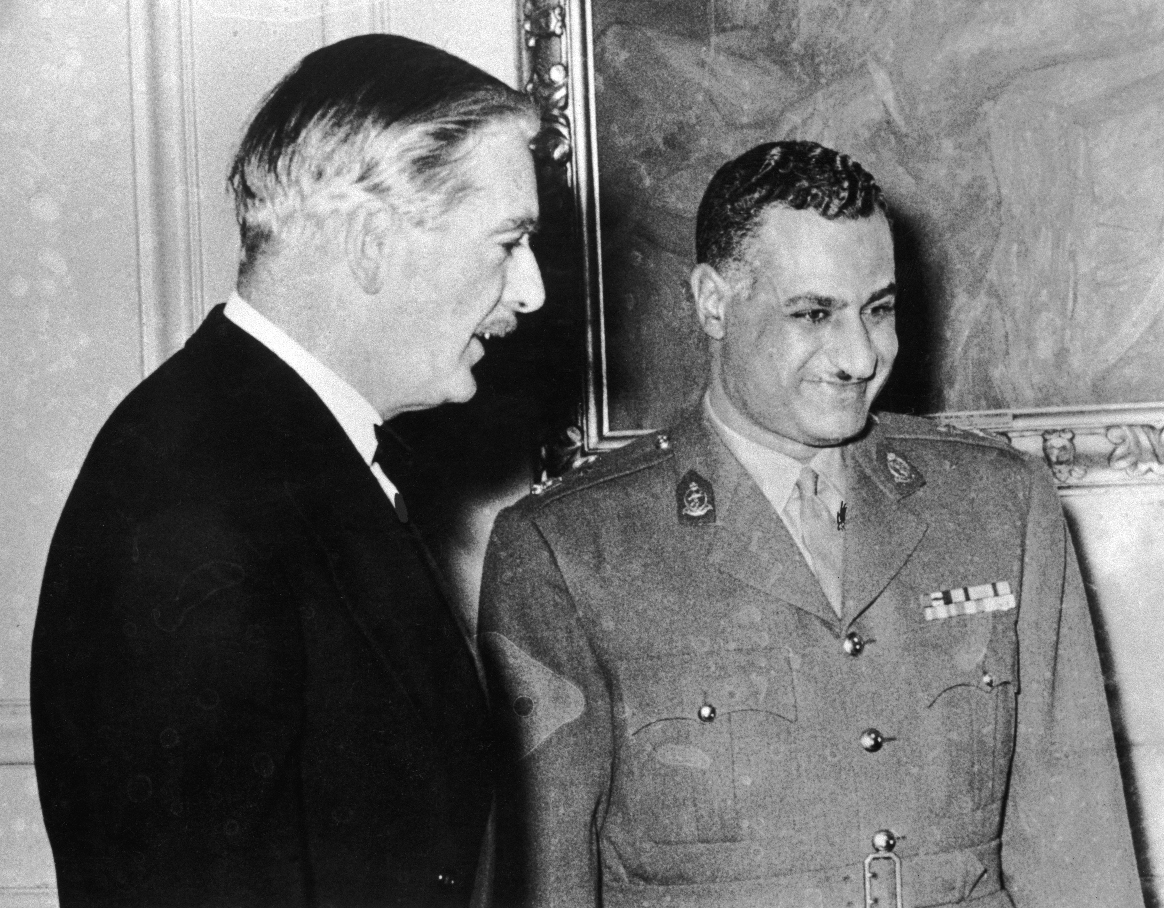 Egyptian president Gamal Abdel Nasser with British PM Anthony Eden at a meeting in Cairo in 1955, a year before the crisis