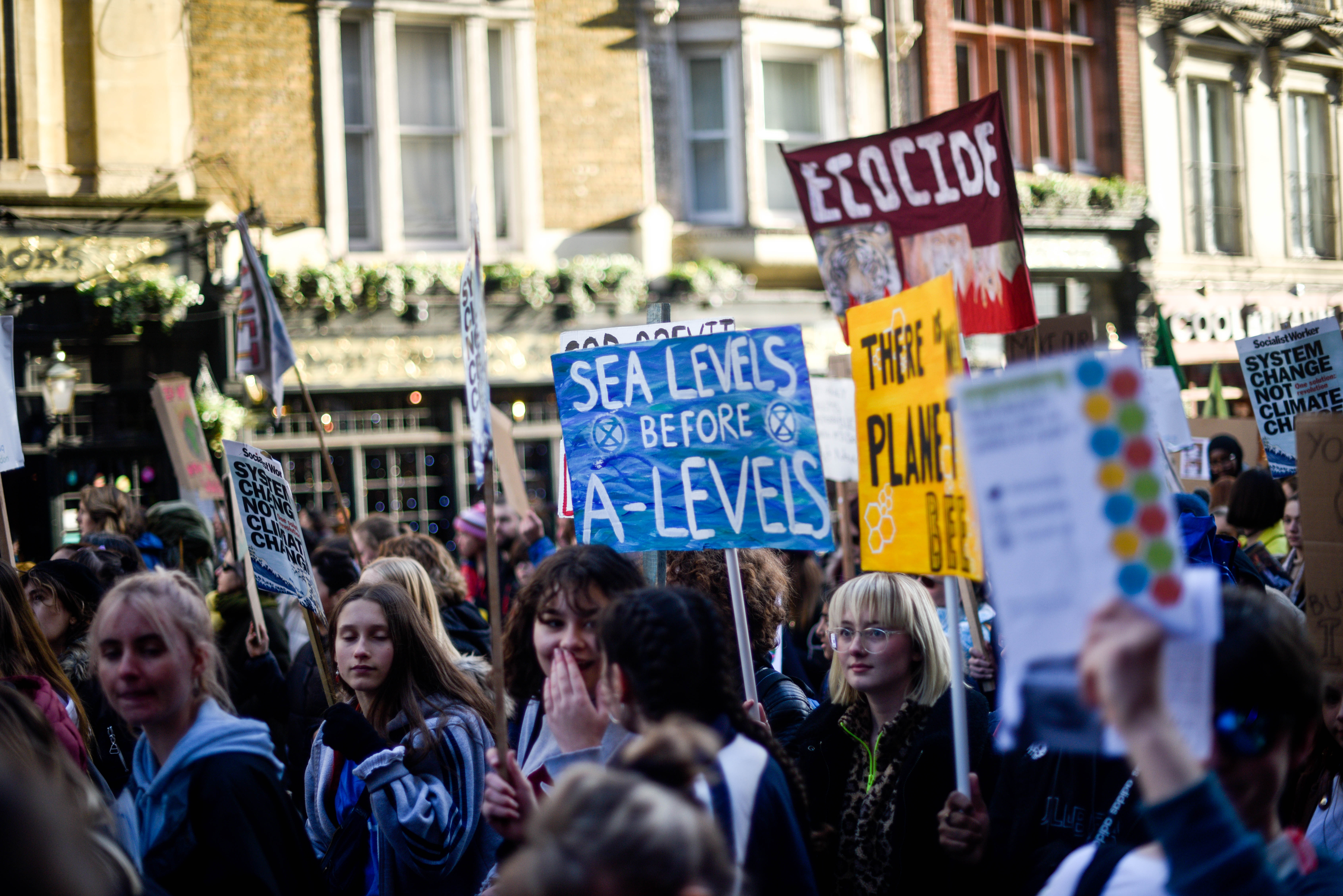 Los jóvenes del Reino Unido han pedido a los líderes del partido que se reúnan con ellos antes de la cumbre climática Cop26.