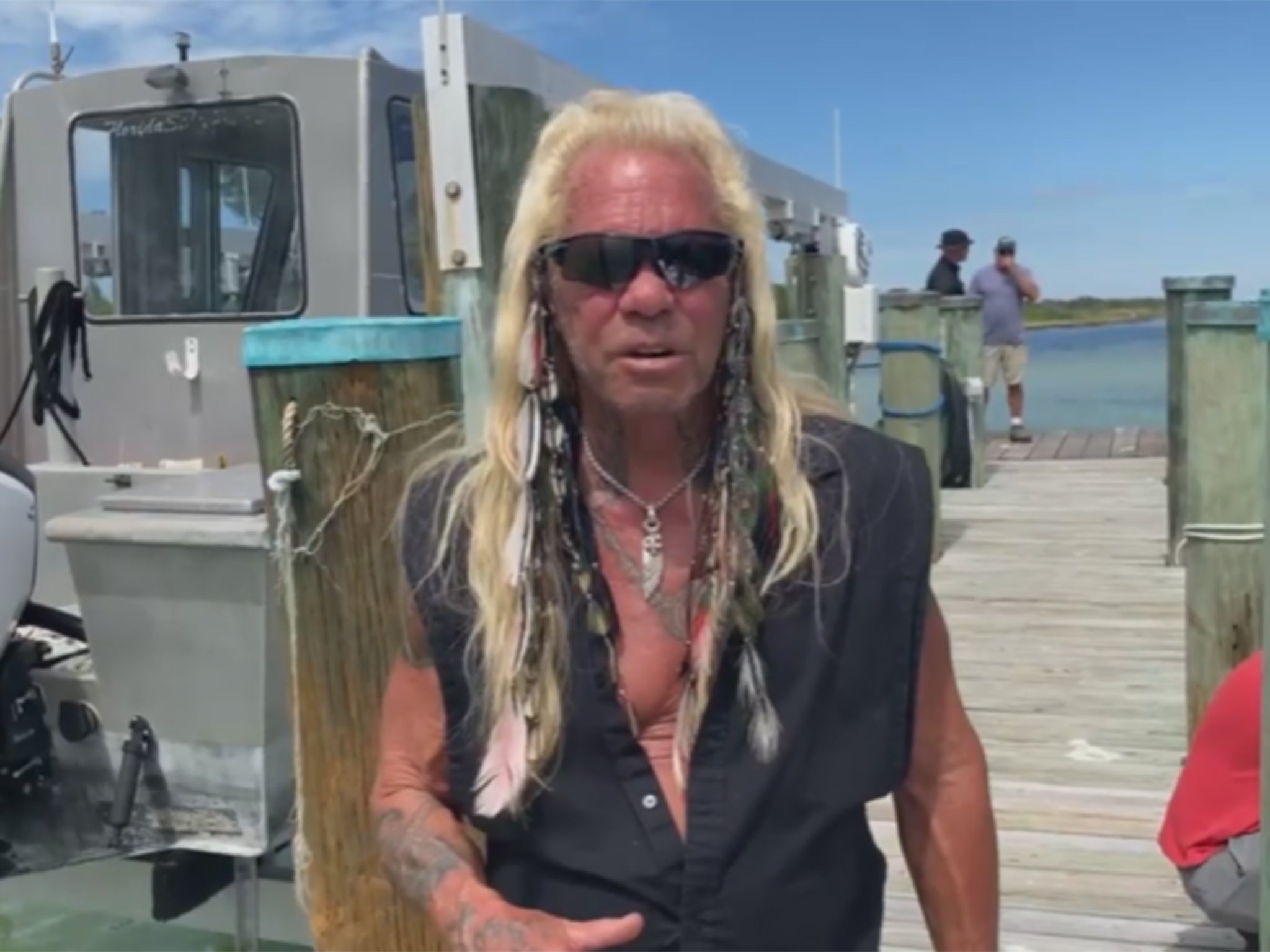 is dog the bounty hunter racist