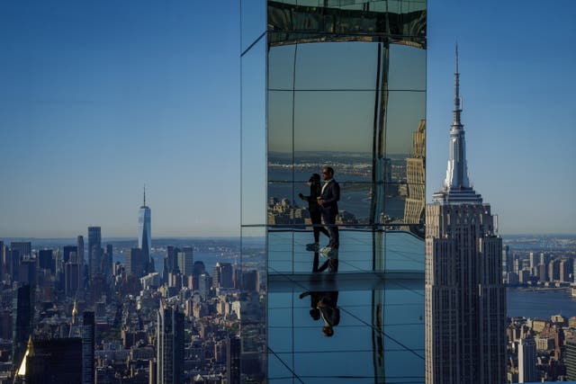 <p>People visit Summit at One Vanderbilt during a preview viewing, Manhattan</p>