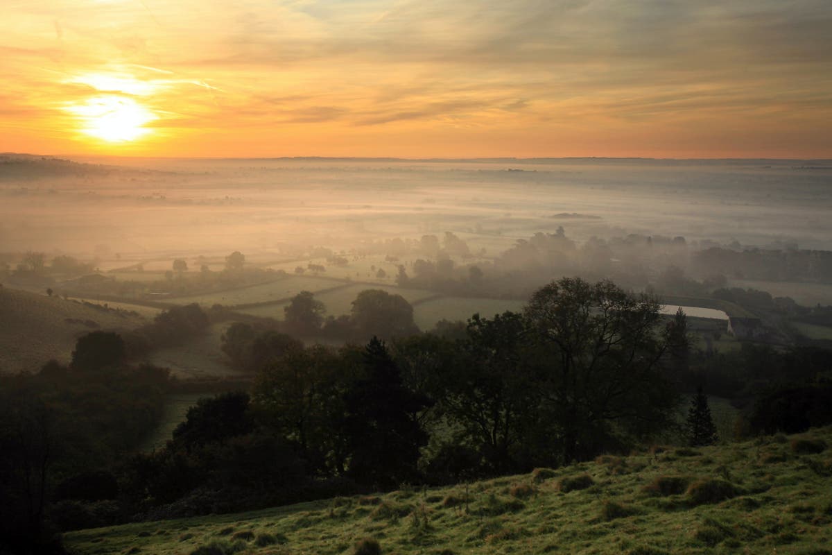 ‘Exceptionally warm’ September was UK’s second hottest on record