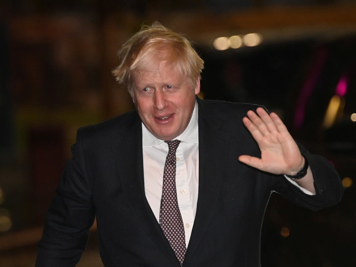 Boris Johnson news — live: Petrol crisis ‘good lesson’ on fossil fuels says minister as Tory conference starts