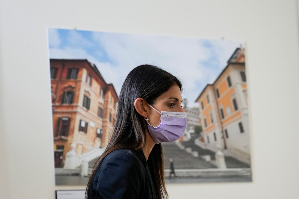 Italians vote for mayors of Rome, Milan, other key cities