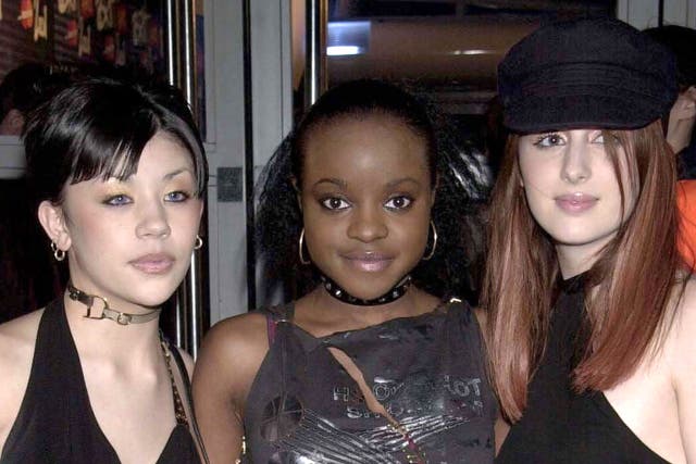 <p>Sugababes in 2001</p>