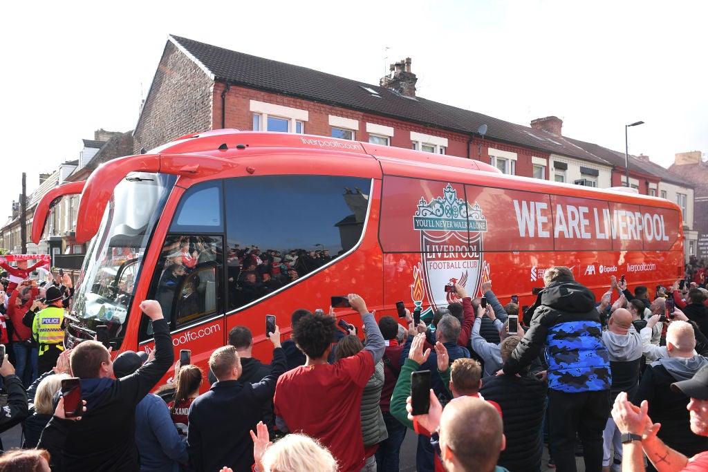 Liverpool vs Man City LIVE: Premier League team news, line-ups and more today