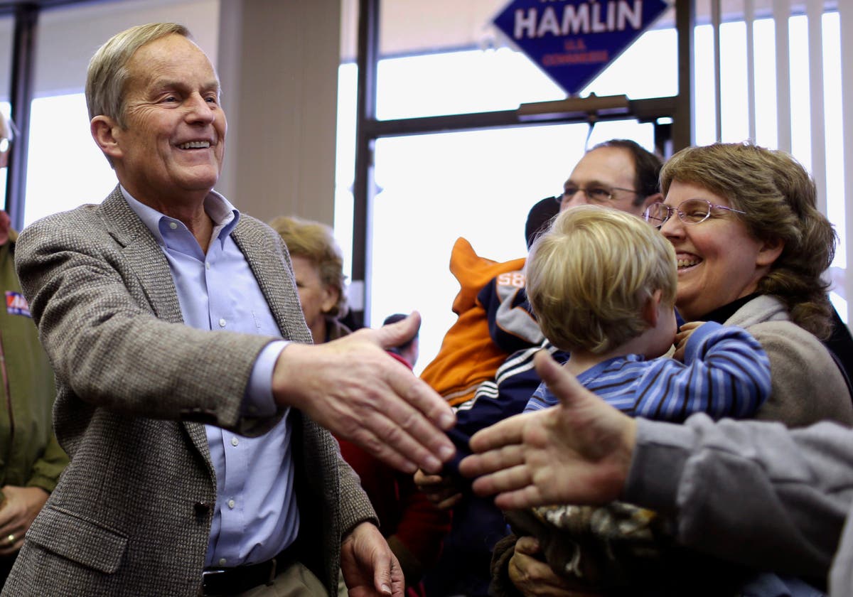 Ex-US Rep. Todd Akin, sunk by ‘legitimate rape’ remark, dies