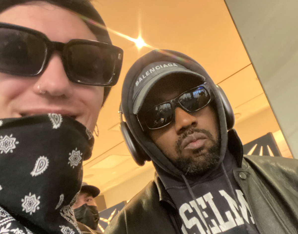 Kanye West fans baffled after spotting him boarding commercial flight