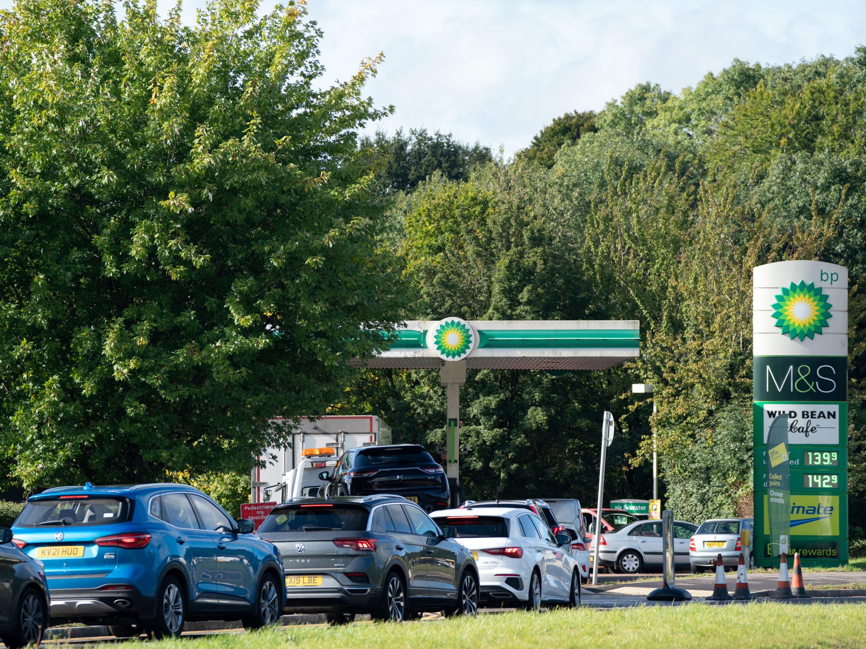 People queue for fuel at a petrol station in Hemel Hempstead