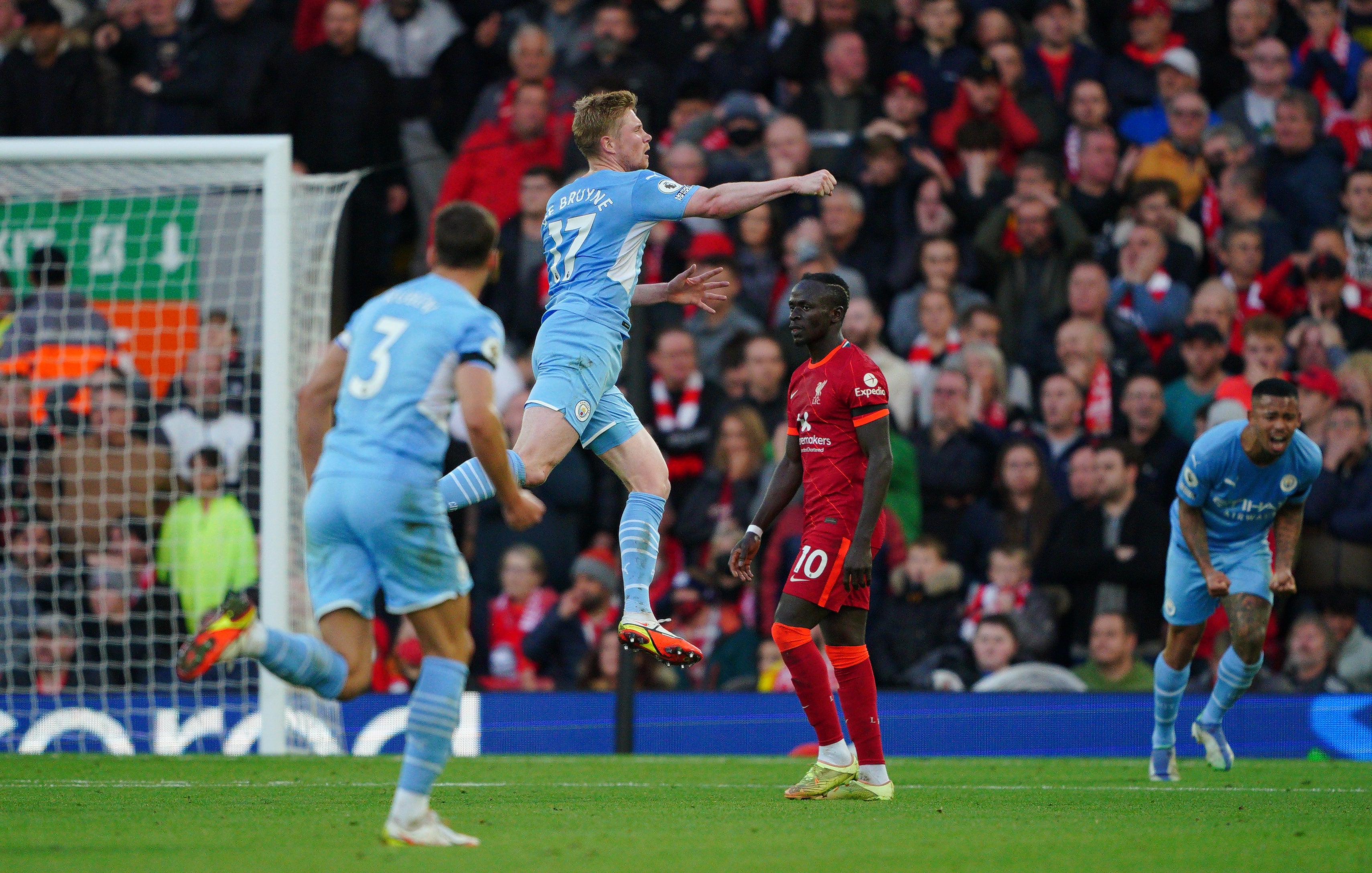 Kevin De Bruyne scored City’s second equaliser in a thrilling contest (Peter Byrne/PA)