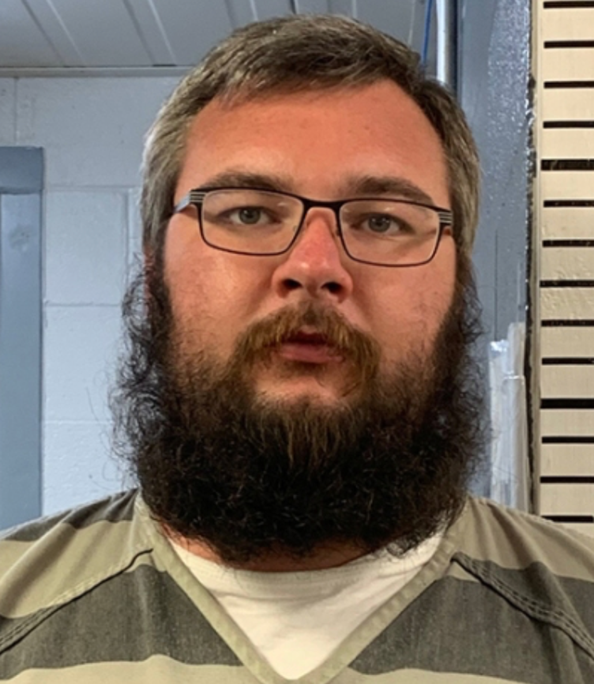 Farmer who helped search for slain nurse pleads guilty to her murder, avoiding death sentence Farmer who helped search for slain nurse pleads guilty to her murder, avoiding death sentence