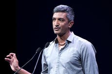 ‘We are digitally addicted’: Big tech expert advises how we should view Facebook’s mass outage