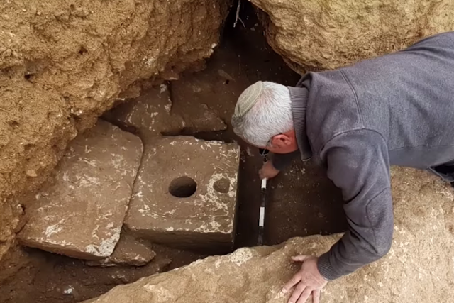 <p>Israel Antiquities Authority said a private toilet cubicle was very rare in antiquity, and only a few were found to date. Screengrab </p>