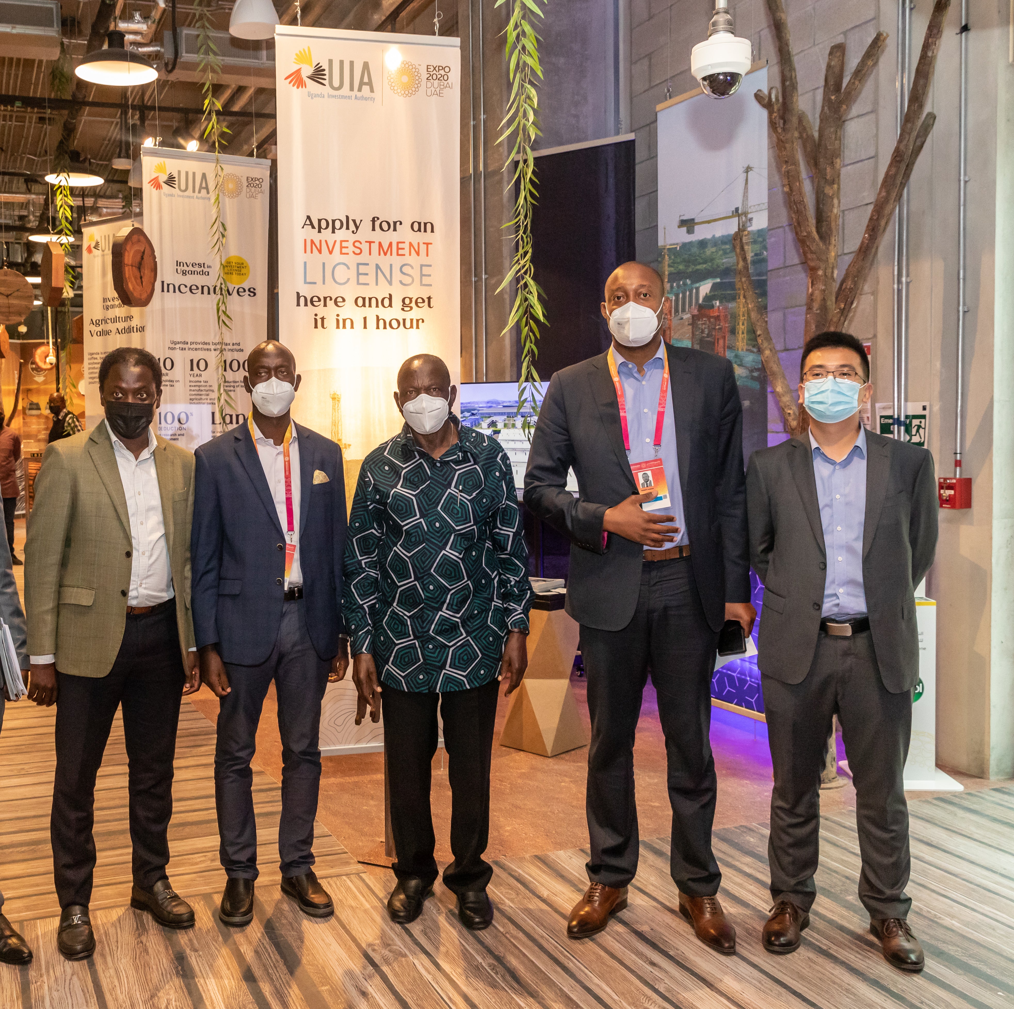 (L to R) Abeine Abdul Adam, Imagine Pharmaceuticals CEO; UIA Chairman Morrison Rwakakamba; Minister of Finance, Planning and Economic Development Matia Kasaija; UIA Director General Robert Mukiza; Leon Lin, Worldera GM International