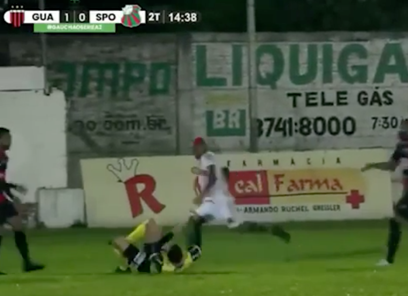 <p>Ribeiro fue detenido en el estadio y trasladado a una comisaría local</p>