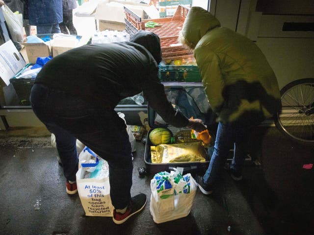 <p>Food banks have called for the government to U-turn on the cut to Universal Credit</p>