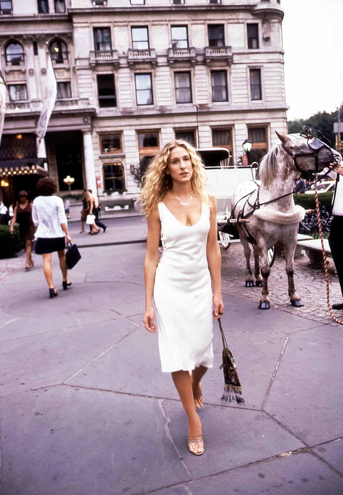 Carrie Bradshaw's Most Iconic Outfits