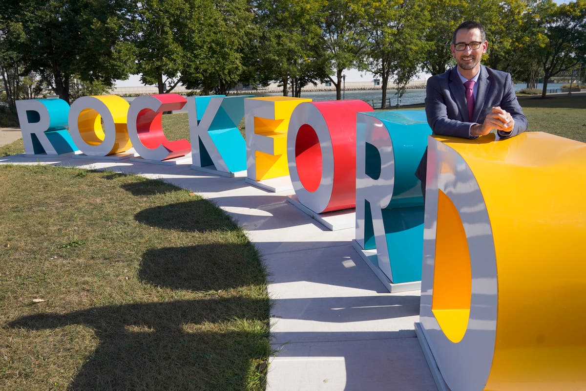 With windfall, city tries to reach kids trapped in violence