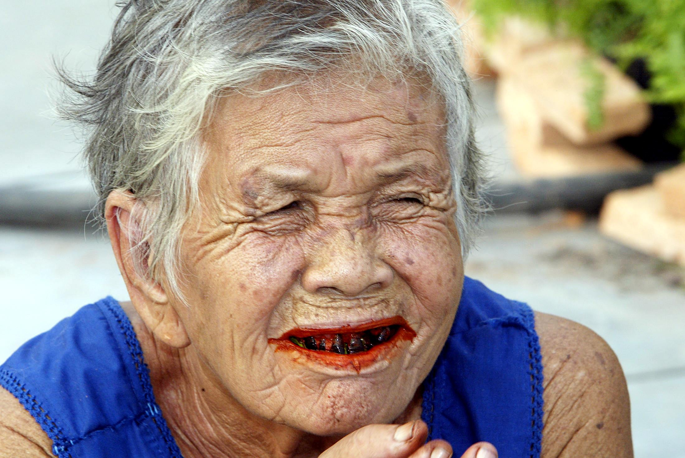 areca nut chewing