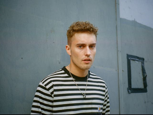 <p>Sam Fender</p>